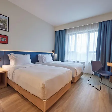 Hotel Hampton By Hilton Poznan Swarzędz