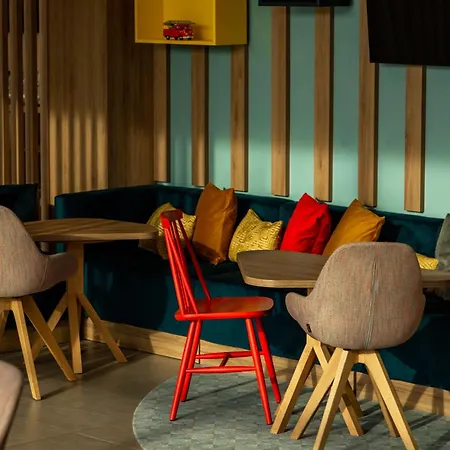 Hampton By Hilton Poznan 3*