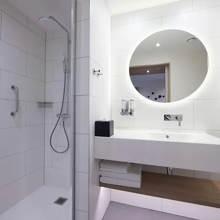Hampton By Hilton Poznan