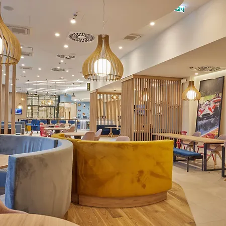 Ξενοδοχείο Hampton By Hilton Poznan Swarzędz