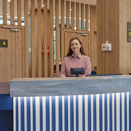 Hotel Hampton By Hilton Poznan