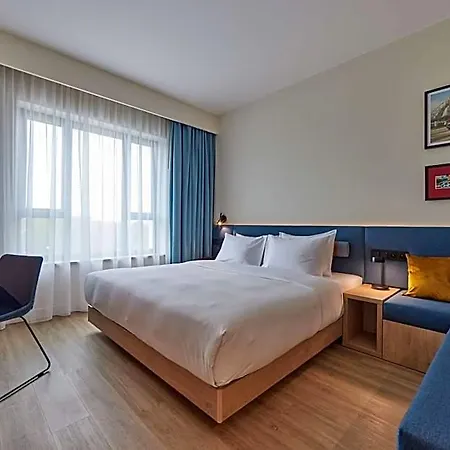 Hampton By Hilton Poznan Hotel