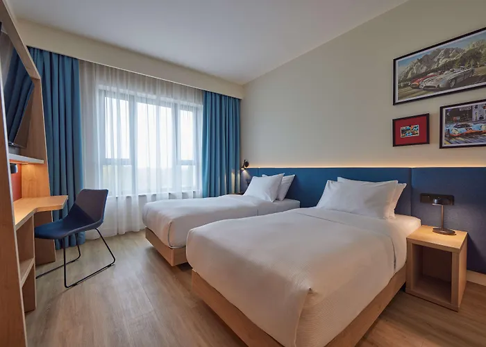 Hampton By Hilton Poznan Hotel 3*