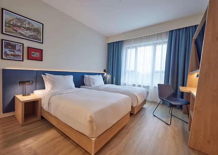Hampton By Hilton Poznan 3* Swarzędz